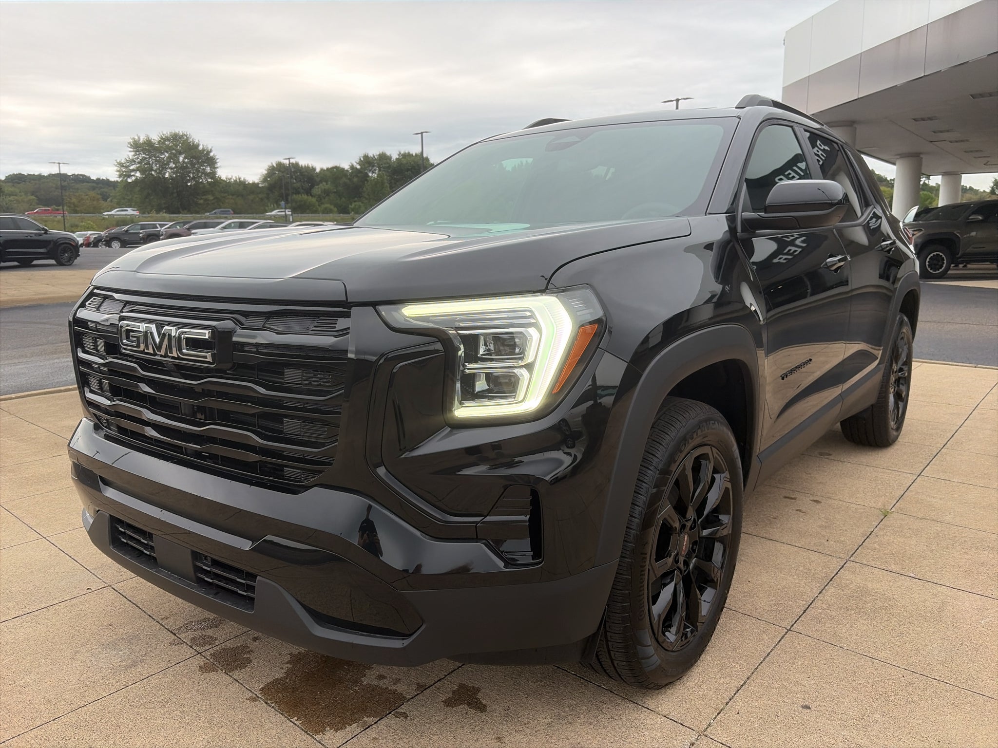 2027 GMC Terrain Elevation