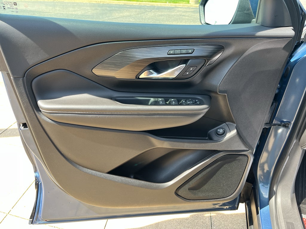 2024 GMC Terrain SLT - Photo 15