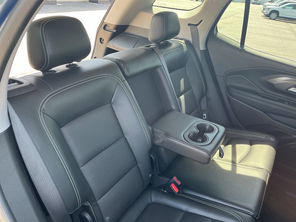 2024 GMC Terrain SLT - Photo 20