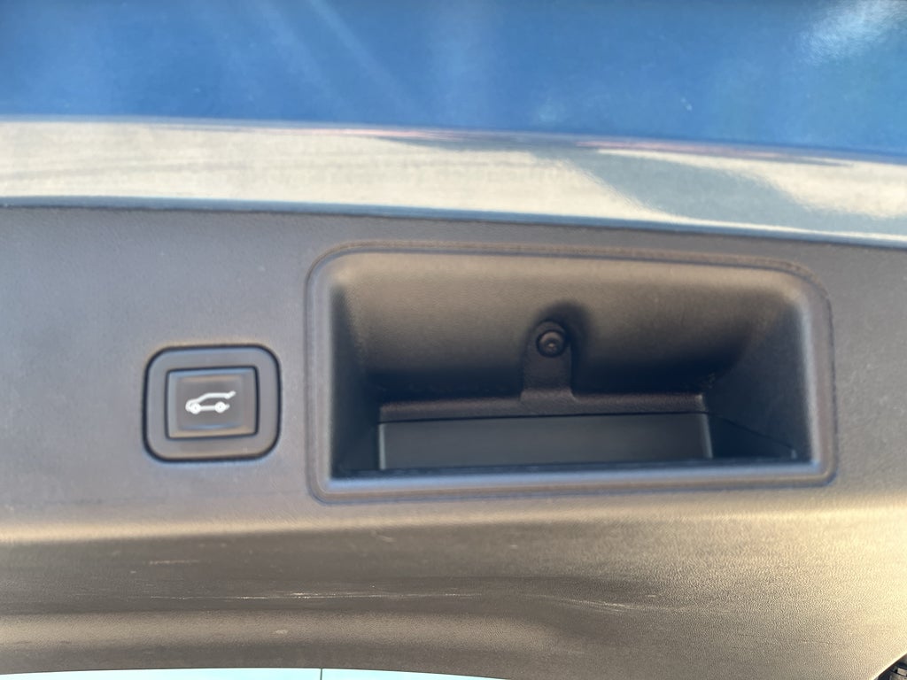 2024 GMC Terrain SLT - Photo 23