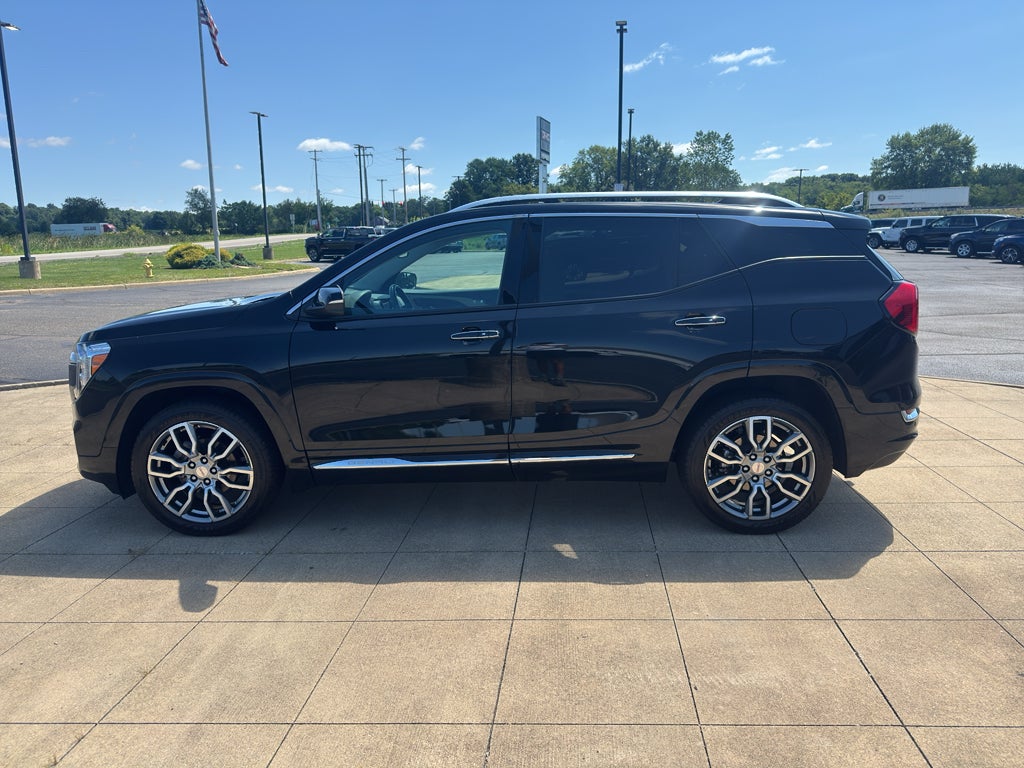 2022 GMC Terrain Denali