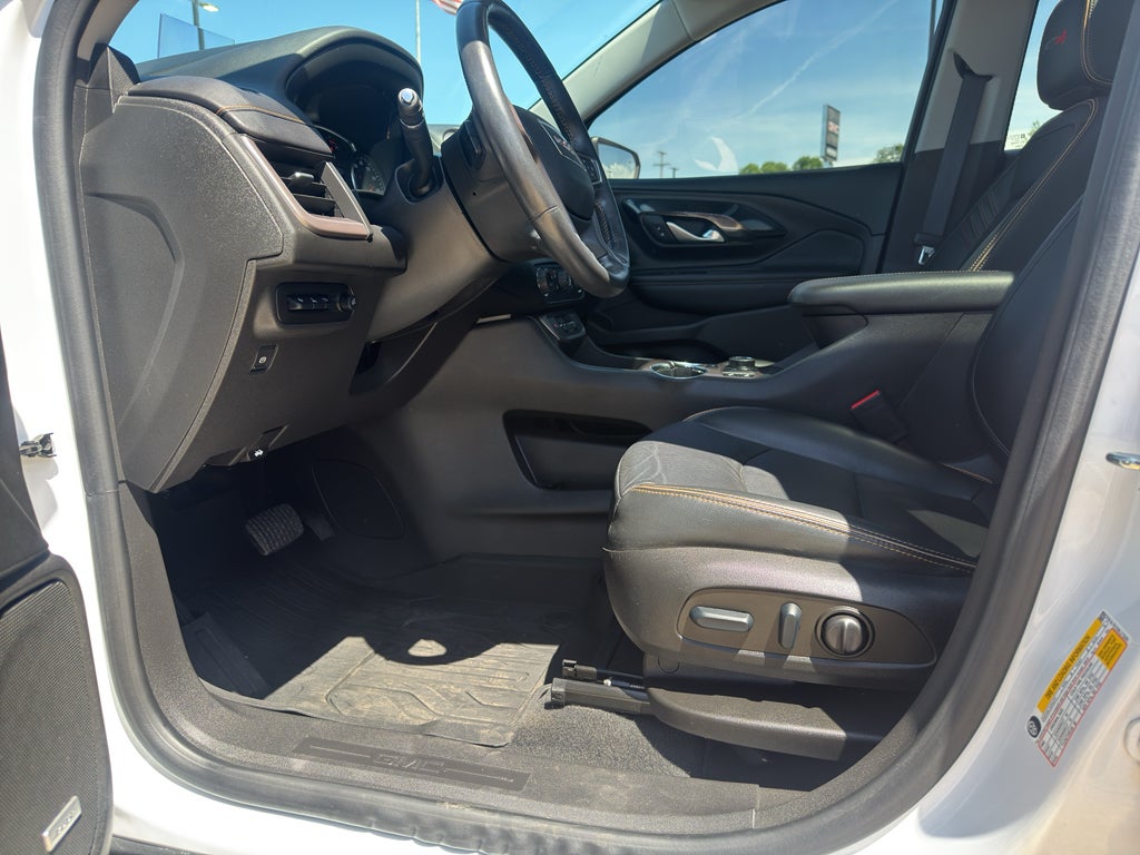 2022 GMC Terrain AT4