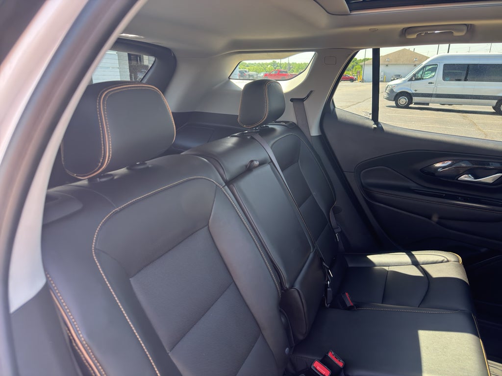 2022 GMC Terrain AT4