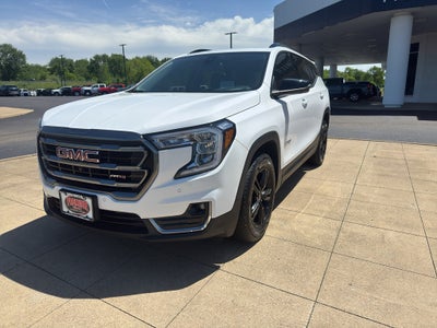 2022 GMC Terrain AT4