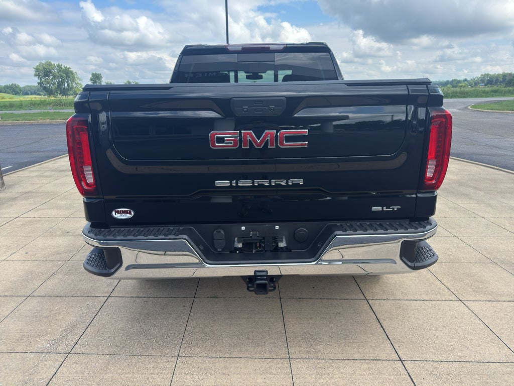 2022 GMC Sierra 1500 Limited SLT