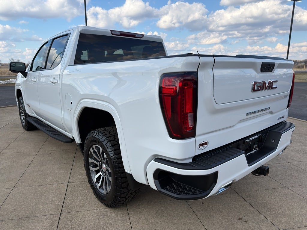 2021 GMC Sierra 1500 AT4