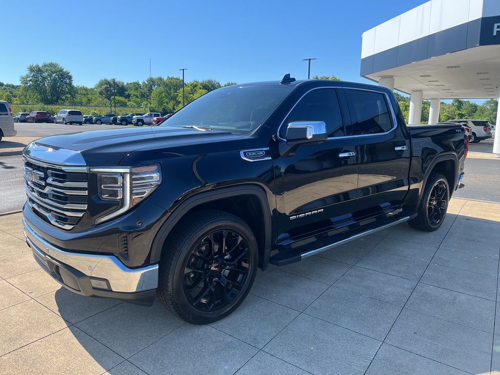 2023 GMC Sierra 1500 SLT