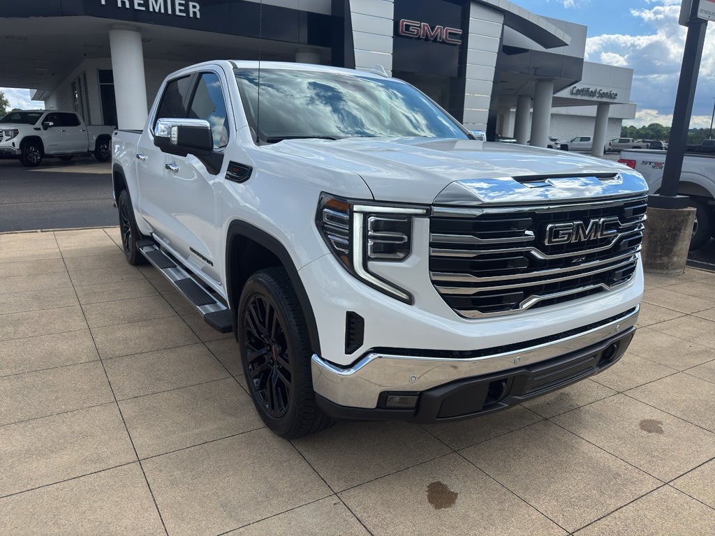 2026 GMC Sierra 1500 SLT - Photo 1