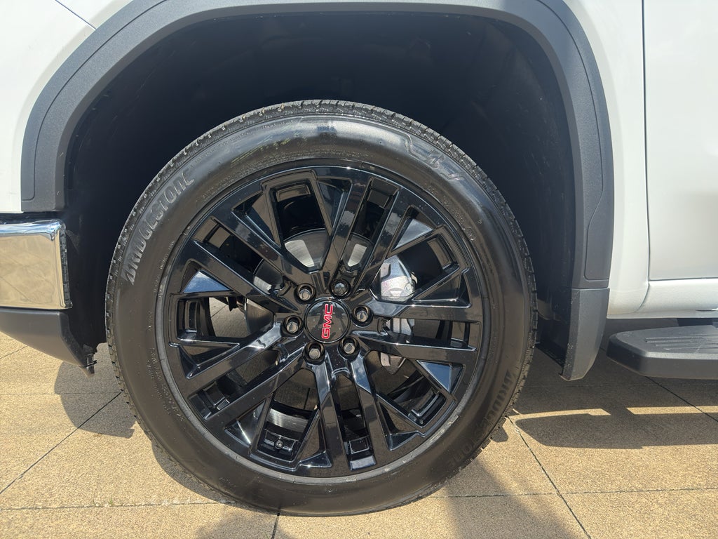 2026 GMC Sierra 1500 SLT - Photo 12