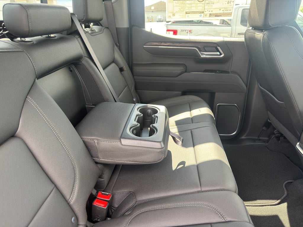 2026 GMC Sierra 1500 SLT - Photo 25