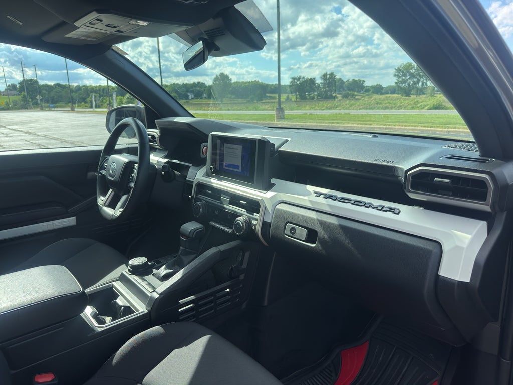 2024 Toyota Tacoma 4WD SR5