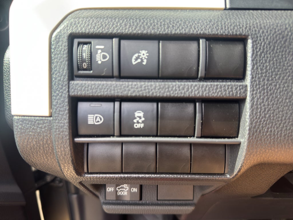 2024 Toyota Tacoma 4WD SR5