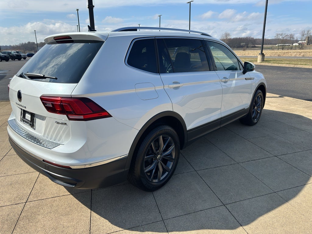 2023 Volkswagen Tiguan 2.0T SE