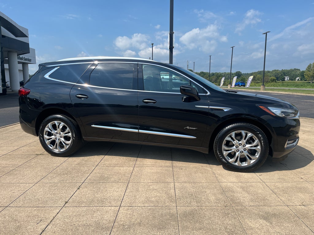 Used 2018 Buick Enclave Avenir with VIN 5GAEVCKW3JJ102318 for sale in Rittman, OH