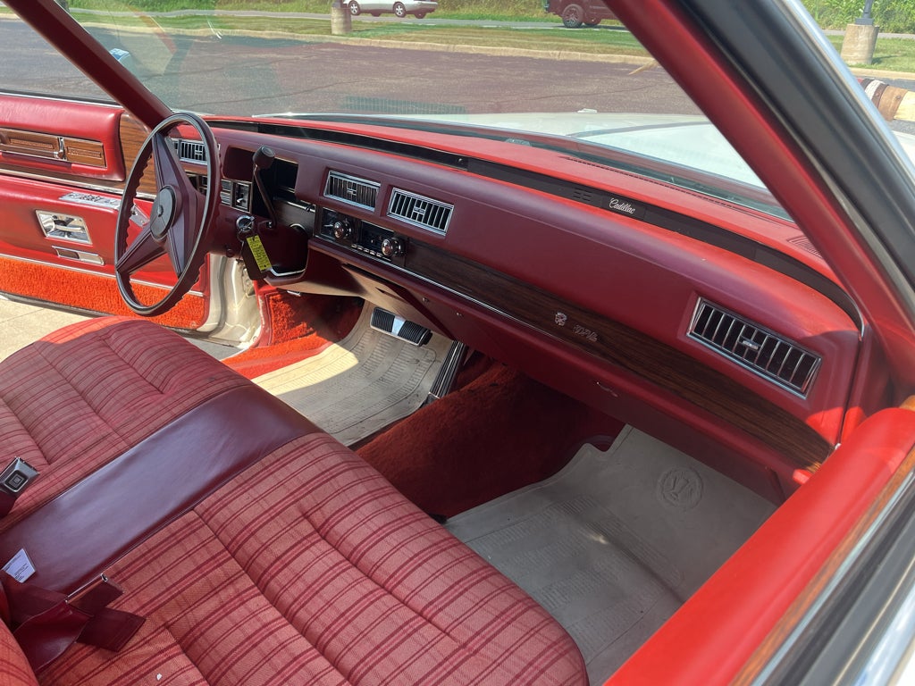 1976 Cadillac DEVILLE BASE Base