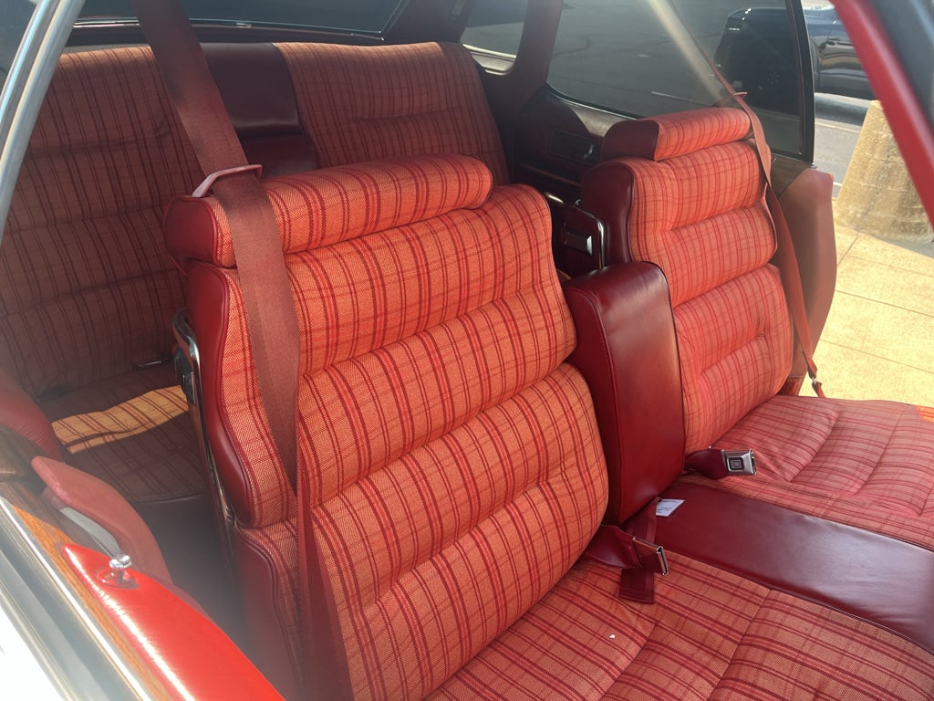 1976 Cadillac DEVILLE BASE Base