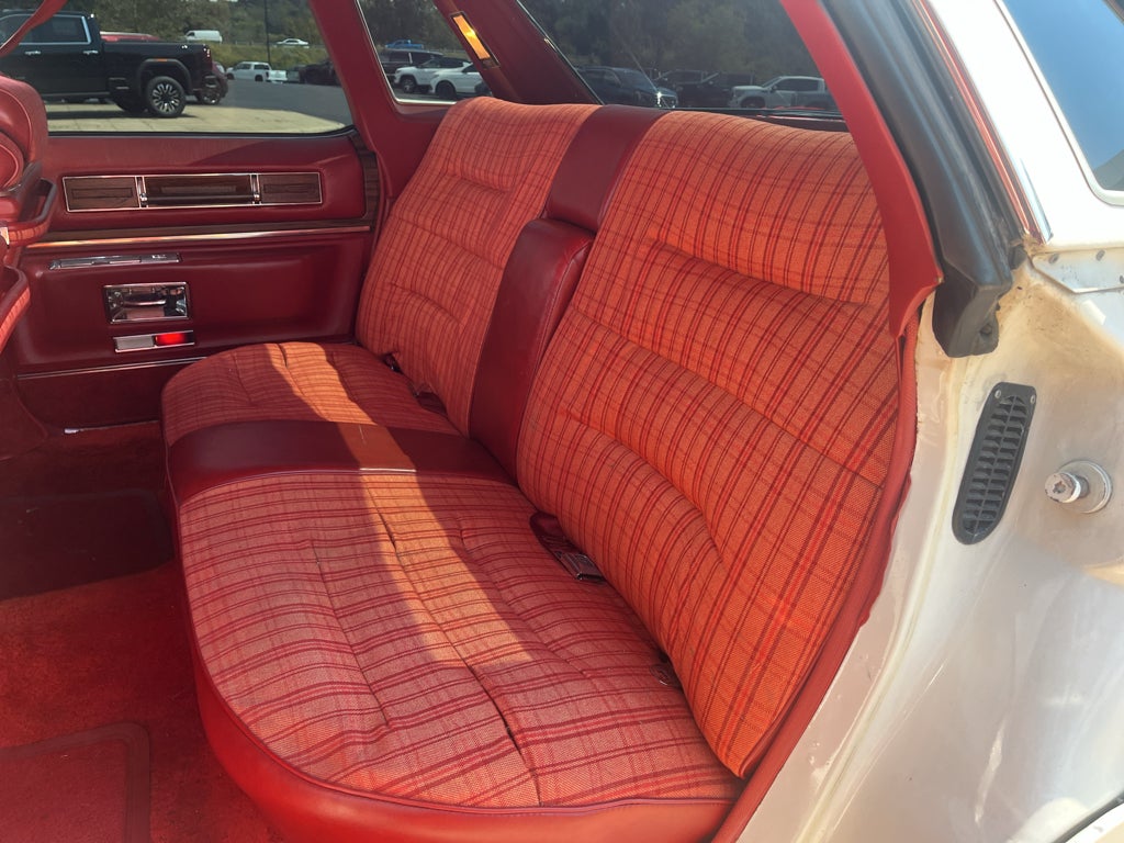 1976 Cadillac DEVILLE BASE Base
