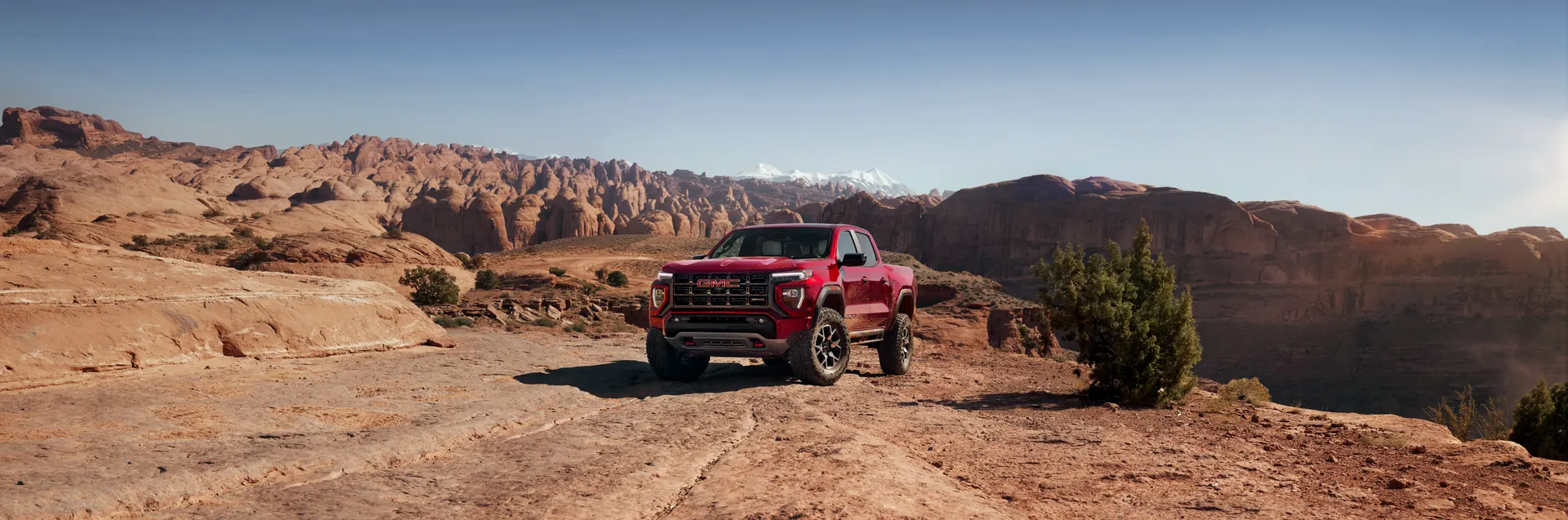 2026 GMC Canyon at Premier GMC in Rittman OH